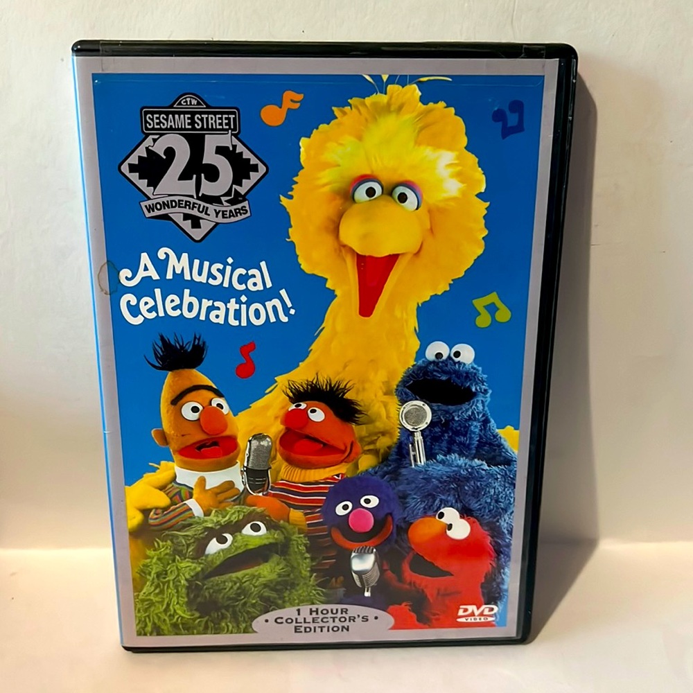 Sesame Street: 25 Wonderful Years: A Musical Celebration! (DVD, 1993) Elmo